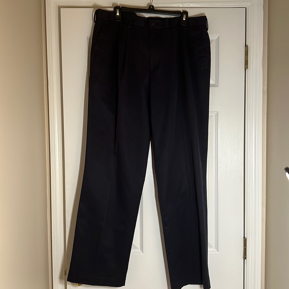 Dockers D3 navy chinos 38x34